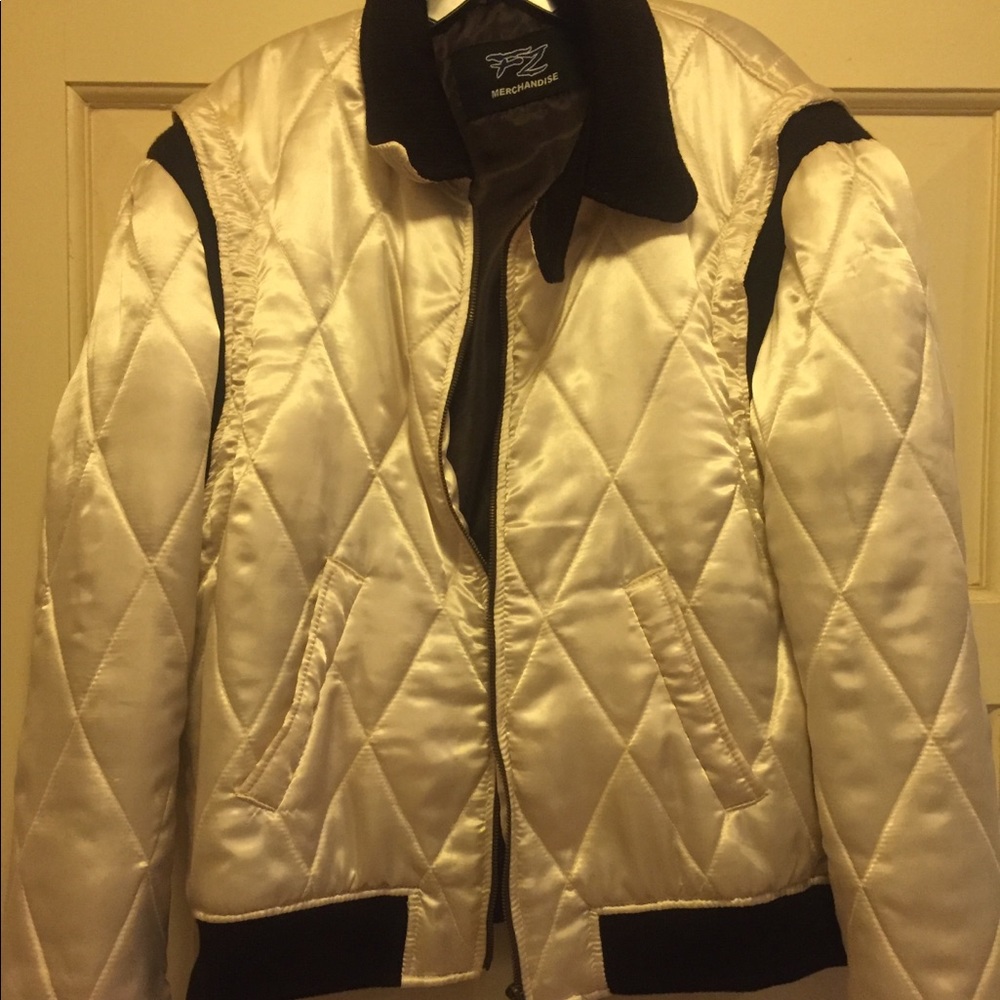 Satin jacket - Picture 2 of 3
